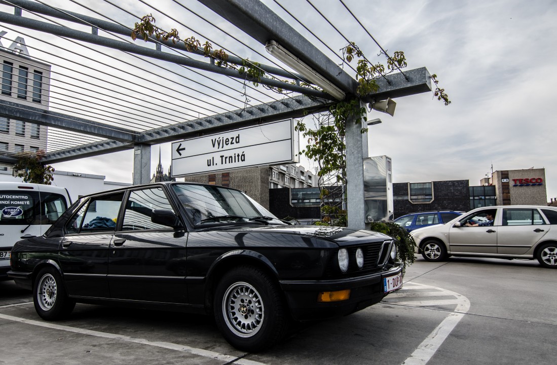 BMW 518I E28