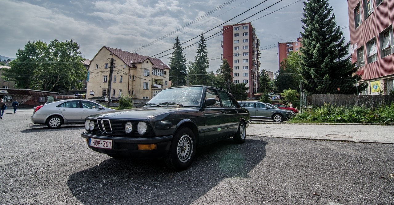 BMW E28 518I Handova