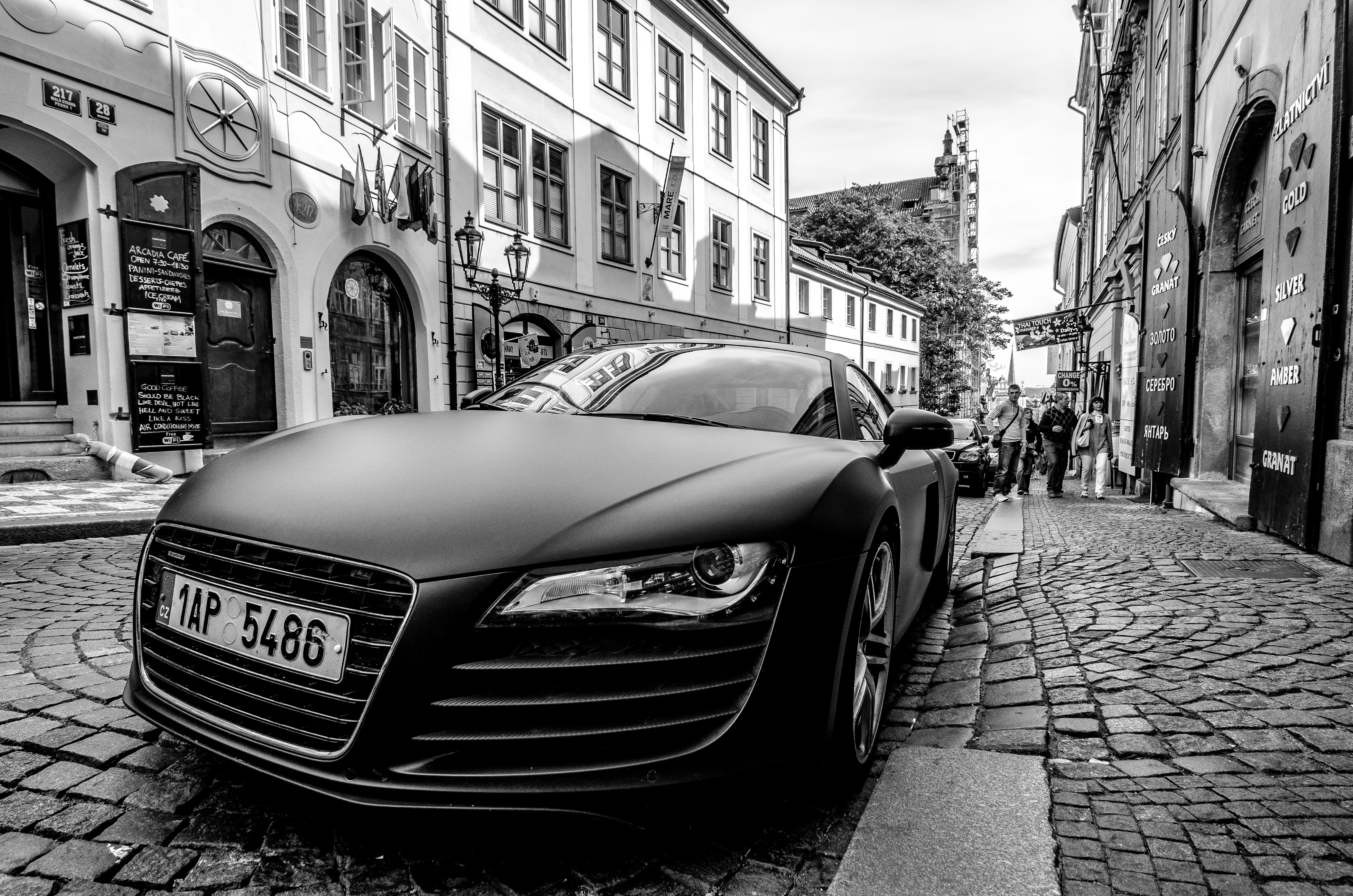 Audi R8 in Prague