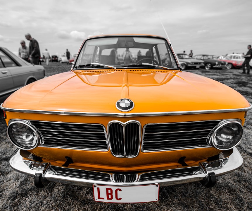 BMW 2000tii Touring @ Oldtimer Fly In